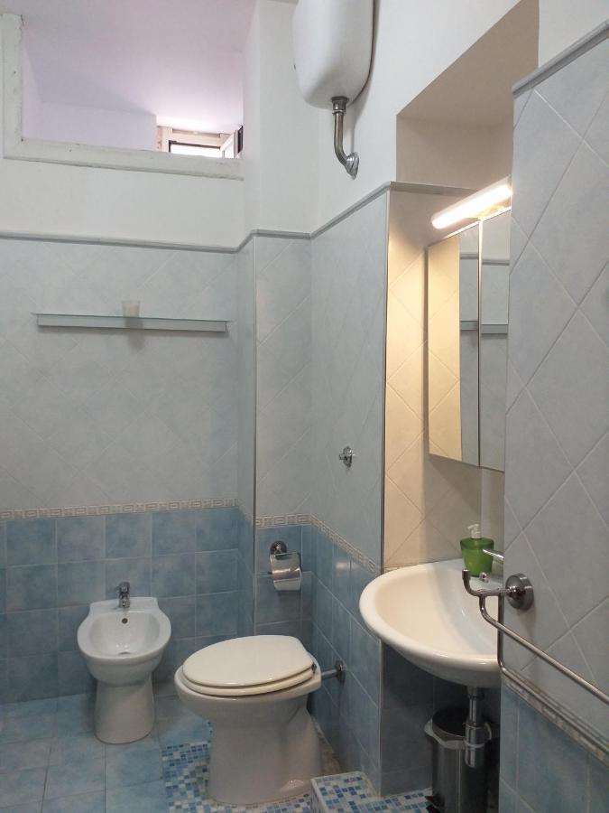 Relax In Centro Bed & Breakfast เนเปิลส์ ภายนอก รูปภาพ